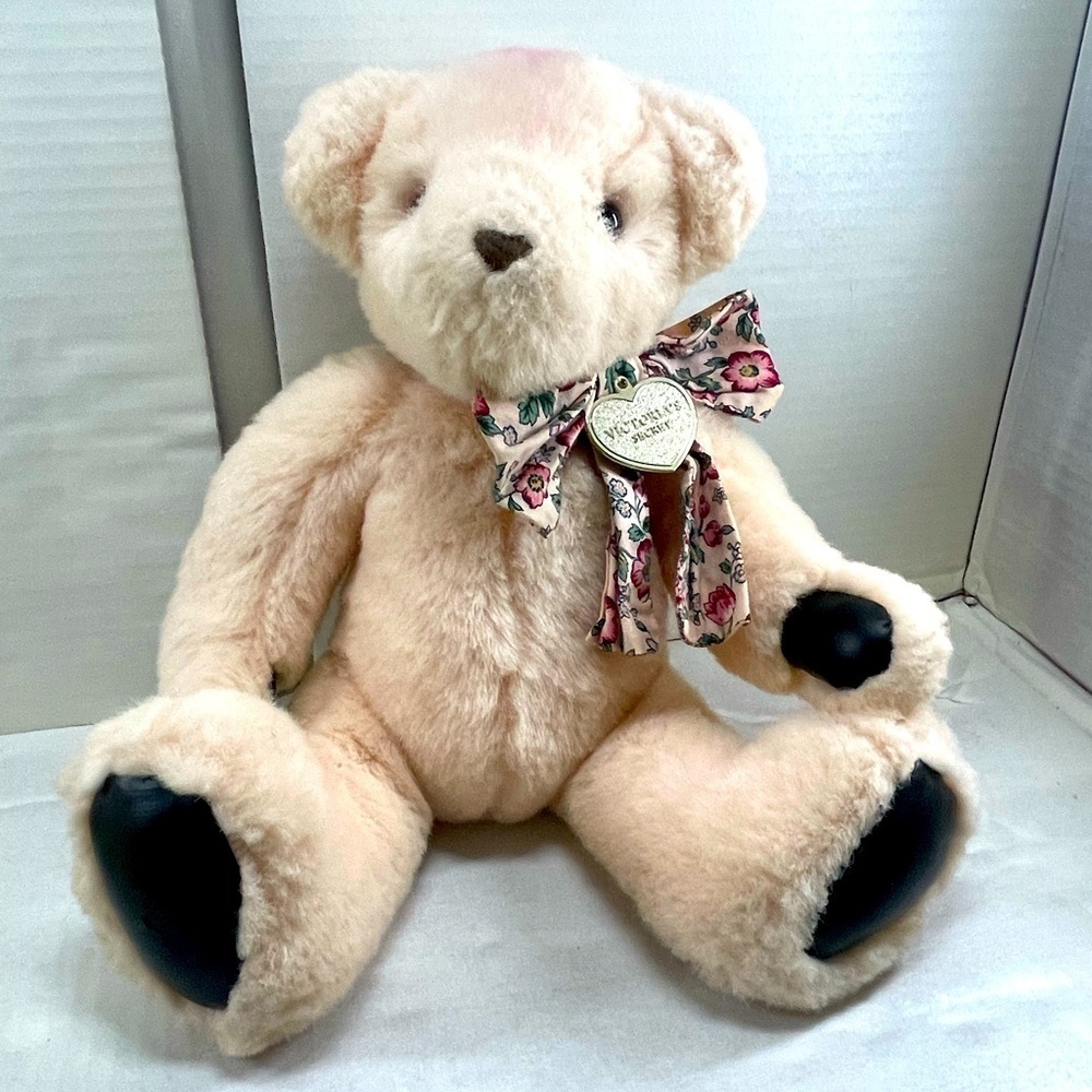 Vintage 1992 Gund Victoria secret Fluffy light pink Plush Collectible rare - Picture 2 of 14